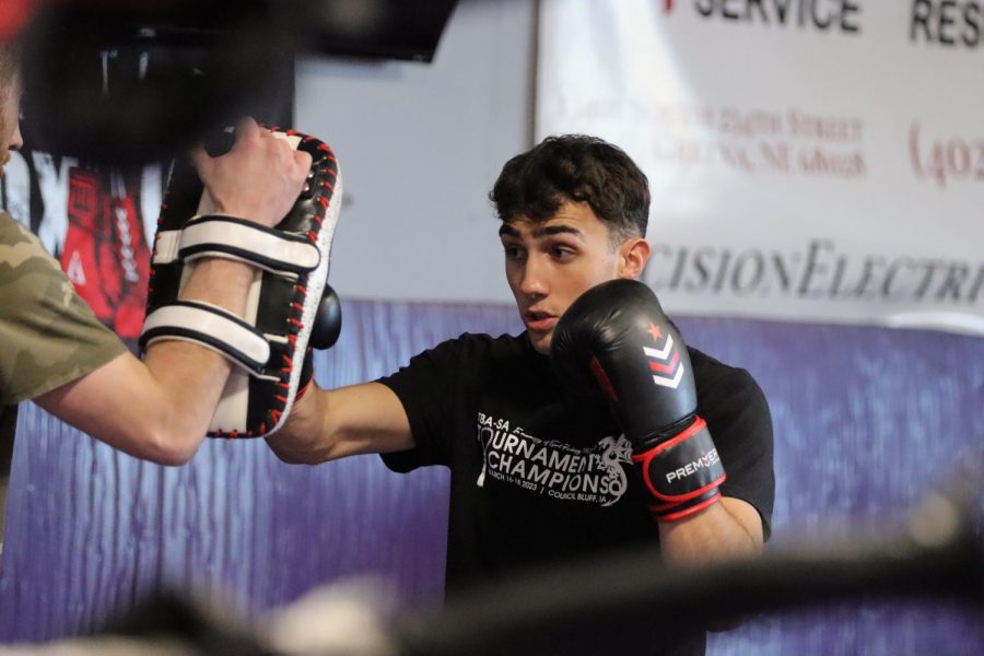 Riccardo Modesti training for MMA at Championship Fitness.
