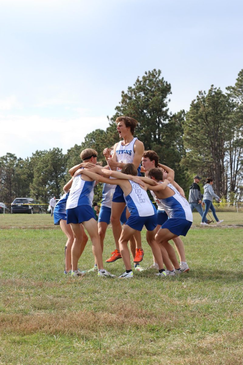 Avery+XC+districts_101123_0340