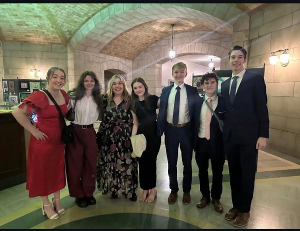 Titans advocate for theater at the State Capitol